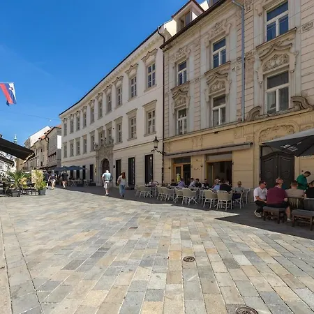 Appartamento Historic Center Apartment, Quiet Courtyard View